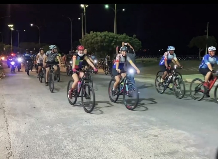 Prefeitura de Morada Nova realizou uma pedalada alusiva ao Abril Vermelho
