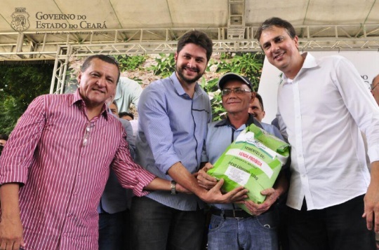 Agricultores de Ibicuitinga e mais 71 municípios estão dispensados do reembolso do Hora de Plantar